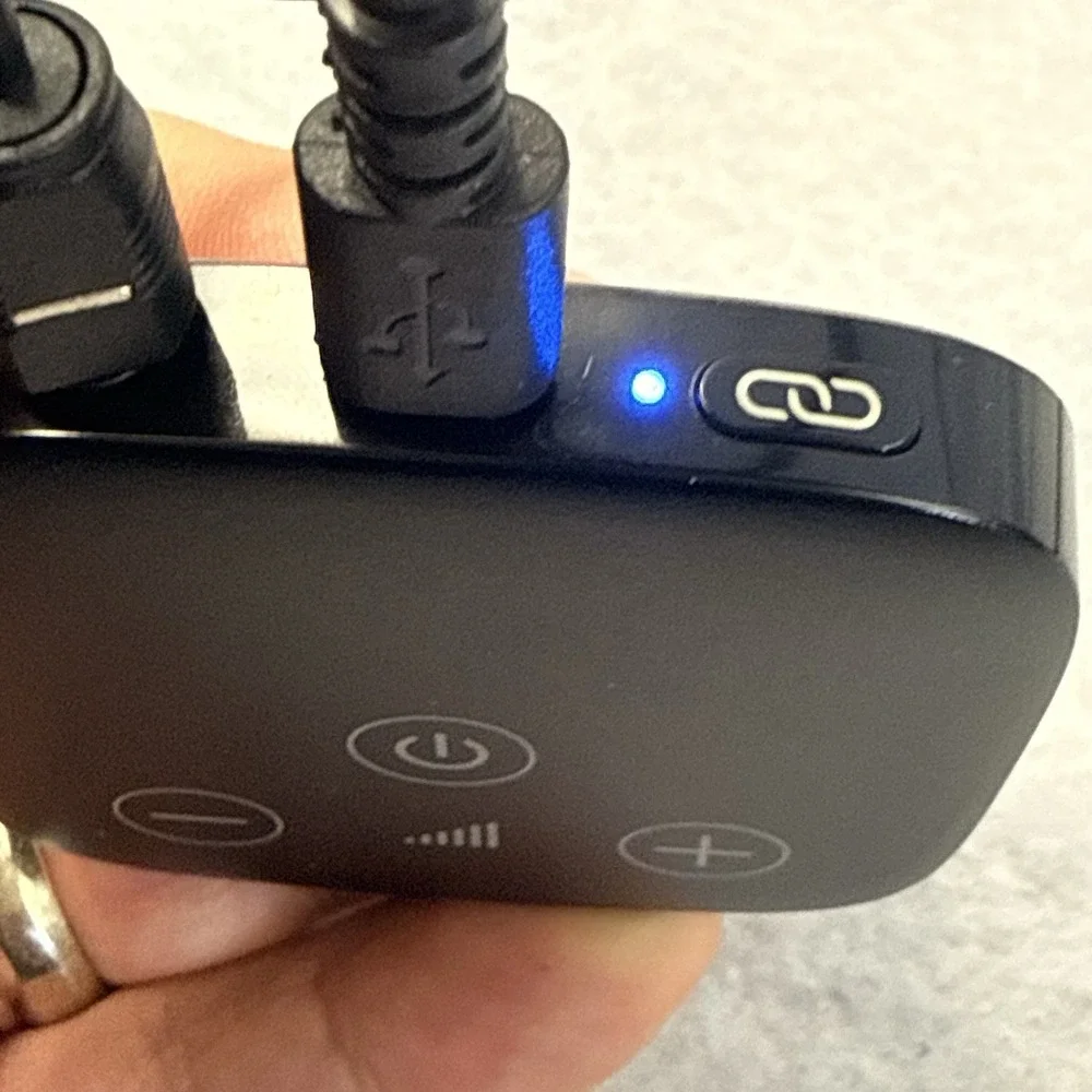 Sonova Digital Wireless TV Connector V2 For Hearing Aids Audio Transmitter Set